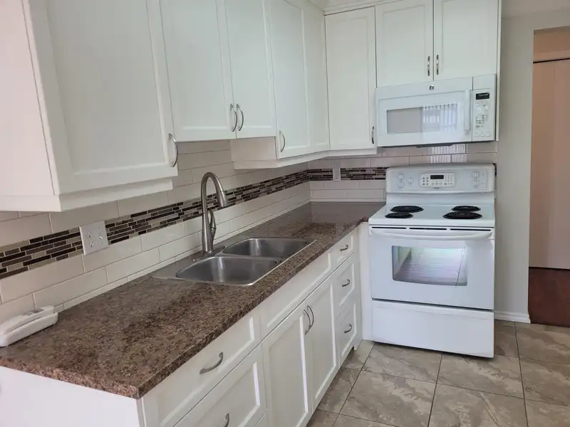 201 2414 CHURCH STREET - photo 4 of 25