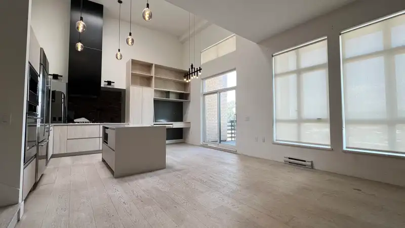 401 300 SALTER STREET - photo 3 of 14