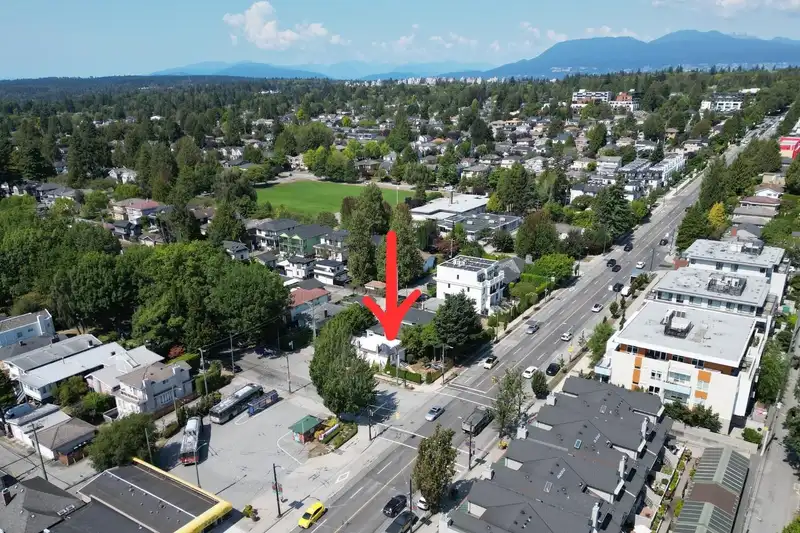 7895 GRANVILLE STREET - photo 3 of 4