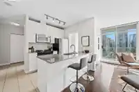 607 480 ROBSON STREET - thumbnail 6