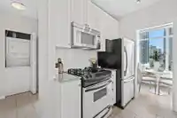607 480 ROBSON STREET - thumbnail 9