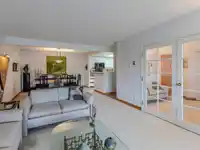 103 1470 PENNYFARTHING DRIVE - thumbnail 9