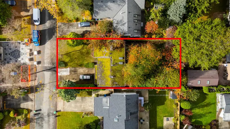 14551 18TH AVENUE - photo 3 of 15