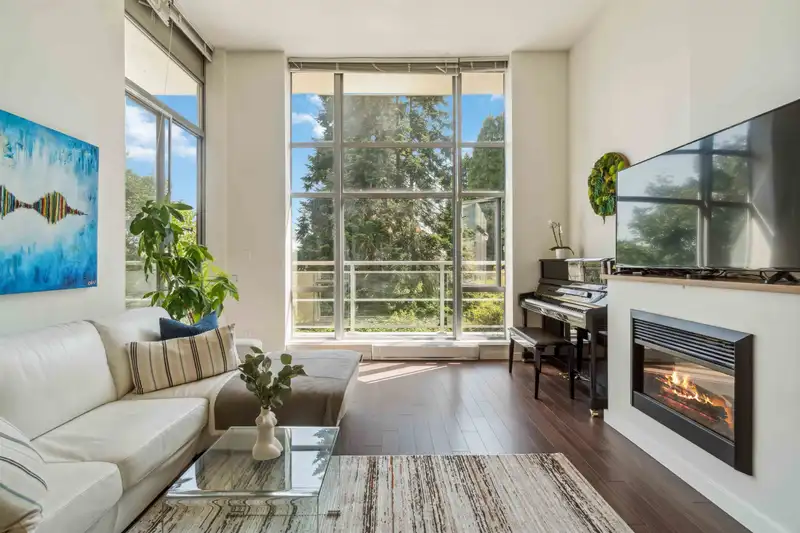 303 280 ROSS DRIVE - photo 1 of 35
