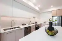 312 150 JAMES ROAD - thumbnail 4