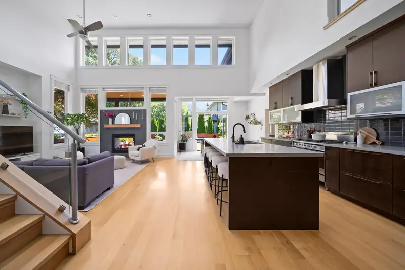 41510 GOVERNMENT ROAD - photo 2 of 40