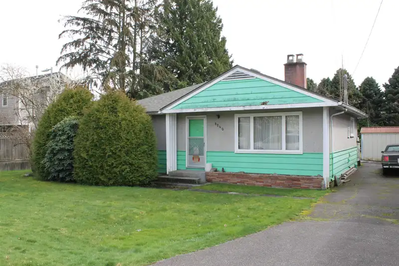 6740 MANG ROAD - photo 1 of 7