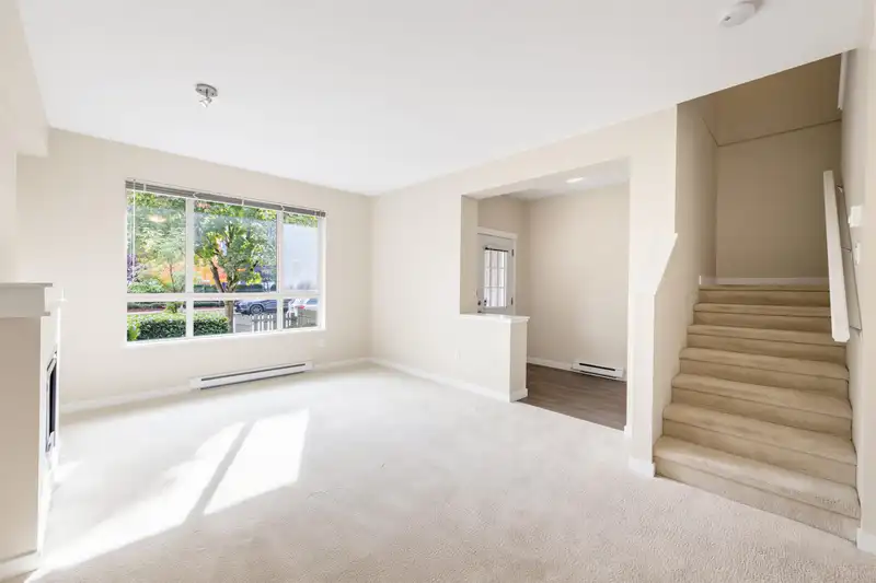27 2738 158 STREET - photo 4 of 38