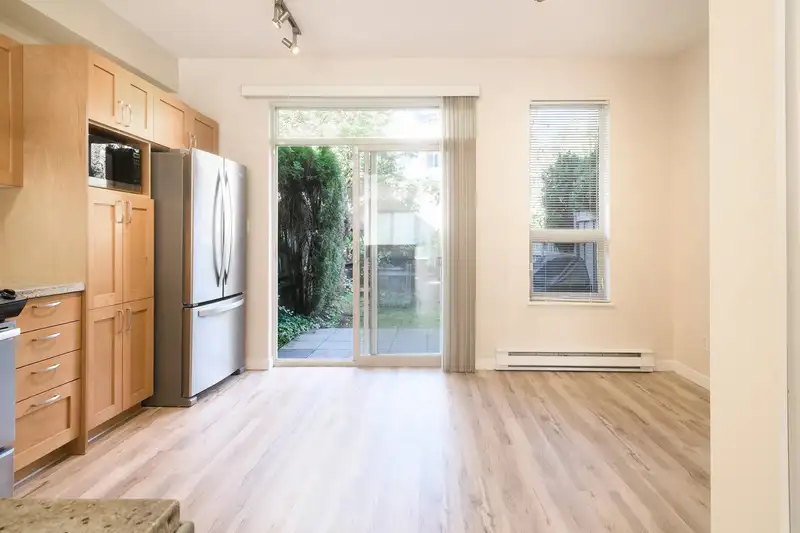 142 3105 DAYANEE SPRINGS BOULEVARD - photo 3 of 34