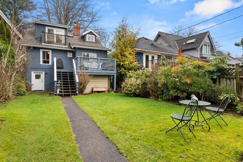 3458 W 13TH AVENUE - photo 2 of 31