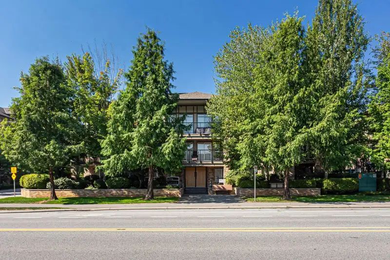 209 8717 160 STREET - photo 1 of 1