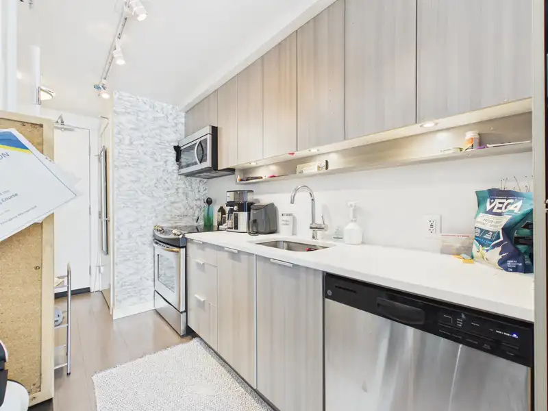 2811 13308 CENTRAL AVENUE - photo 3 of 19