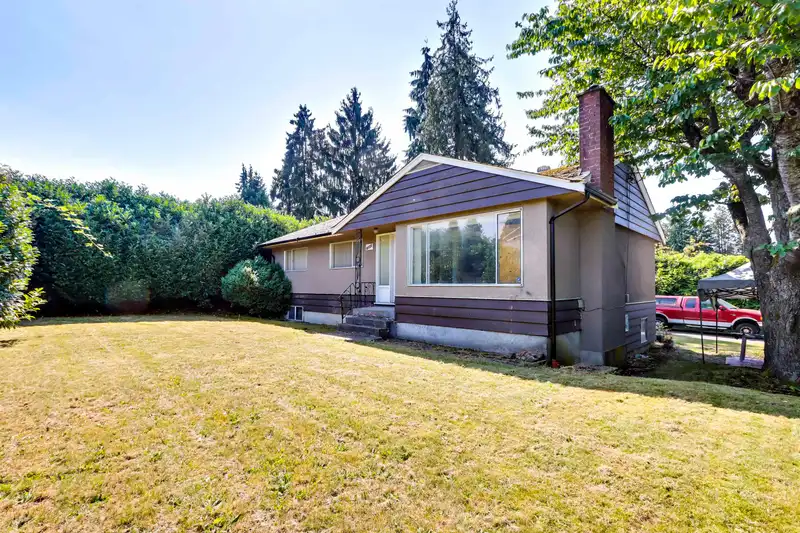 12850 99 AVENUE - photo 2 of 22