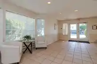 204 1369 GEORGE STREET - thumbnail 2