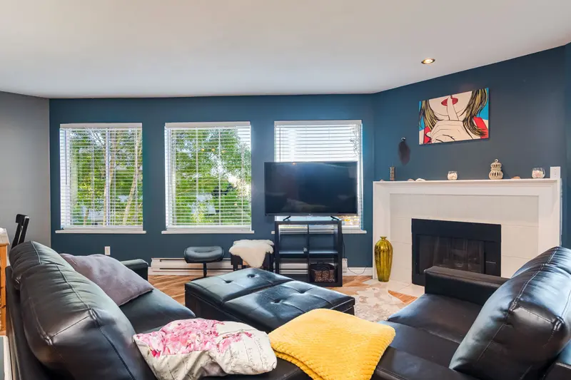 204 1369 GEORGE STREET - photo 4 of 20