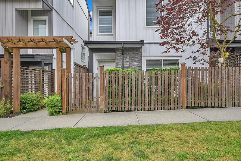 5 5867 129 STREET - photo 3 of 40