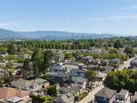 1 1450 E 30TH AVENUE - thumbnail 32