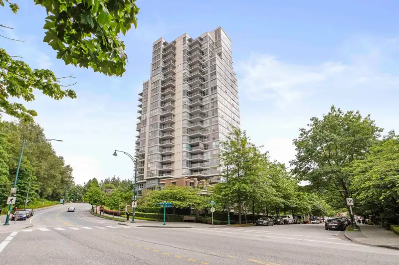 1205 290 NEWPORT DRIVE - photo 1 of 40