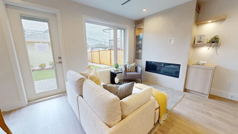 2 2528 TURNER STREET - photo 3 of 15