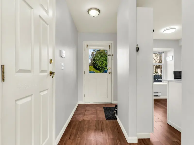 69 12099 237 STREET - photo 3 of 25