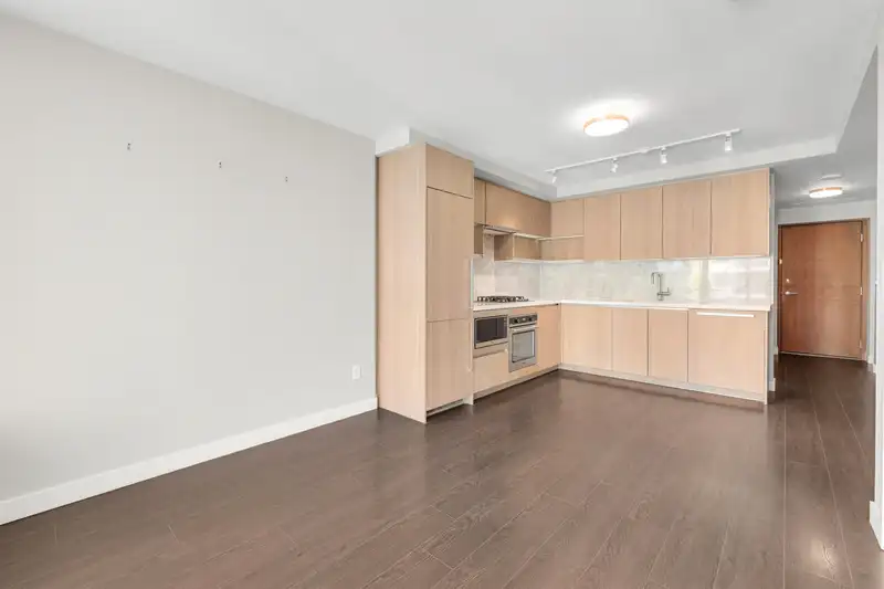 1605 8833 HAZELBRIDGE WAY - photo 3 of 34
