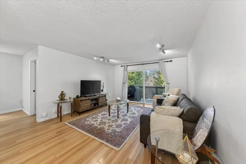 118 200 WESTHILL PLACE - photo 3 of 25