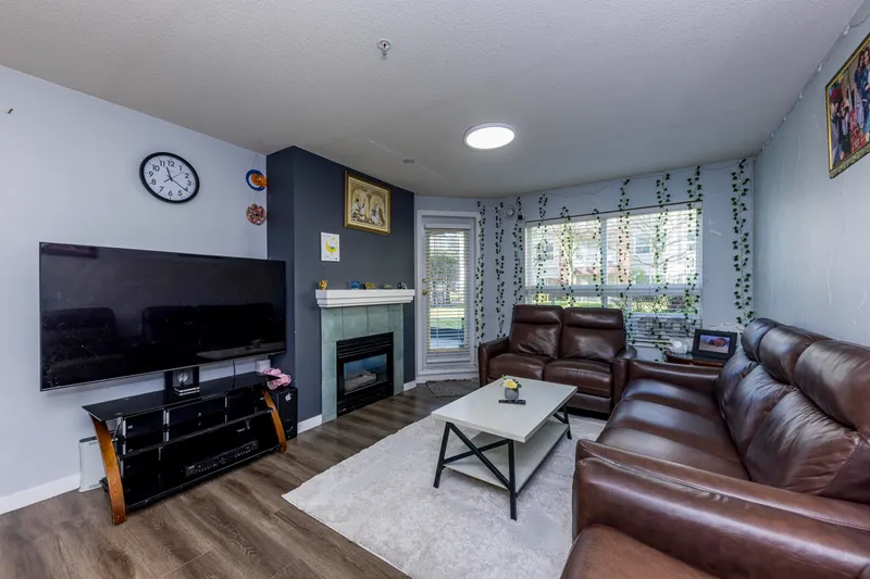 118 8068 120A STREET - photo 2 of 25