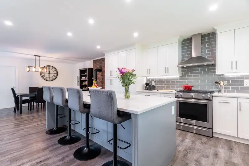 9671 153A STREET - photo 1 of 40