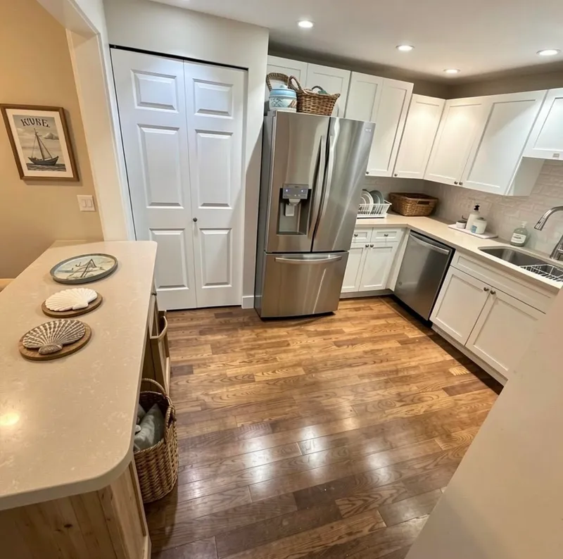 110 1150 54A STREET - photo 4 of 20