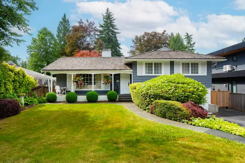 1057 MONTROYAL BOULEVARD - photo 1 of 27