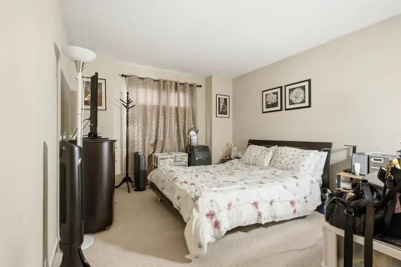 69 8888 151 STREET - photo 2 of 27