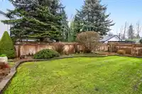 22700 BALABANIAN CIRCLE - thumbnail 32