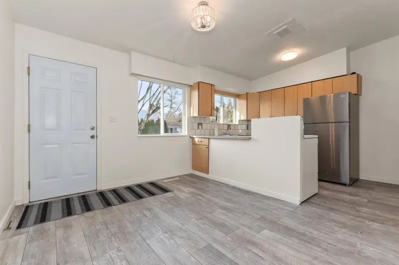 9410 CORBOULD STREET - photo 4 of 25