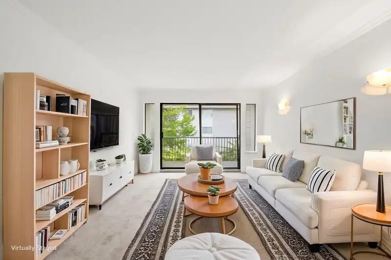 9 7011 134 STREET - photo 1 of 30