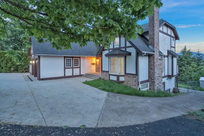 35070 MARSHALL ROAD - photo 2 of 29
