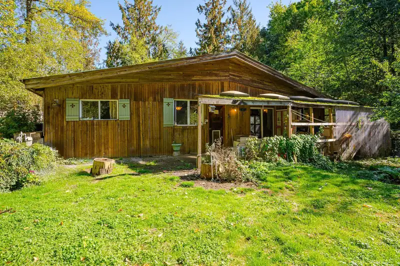 50802 WINONA ROAD - photo 1 of 36