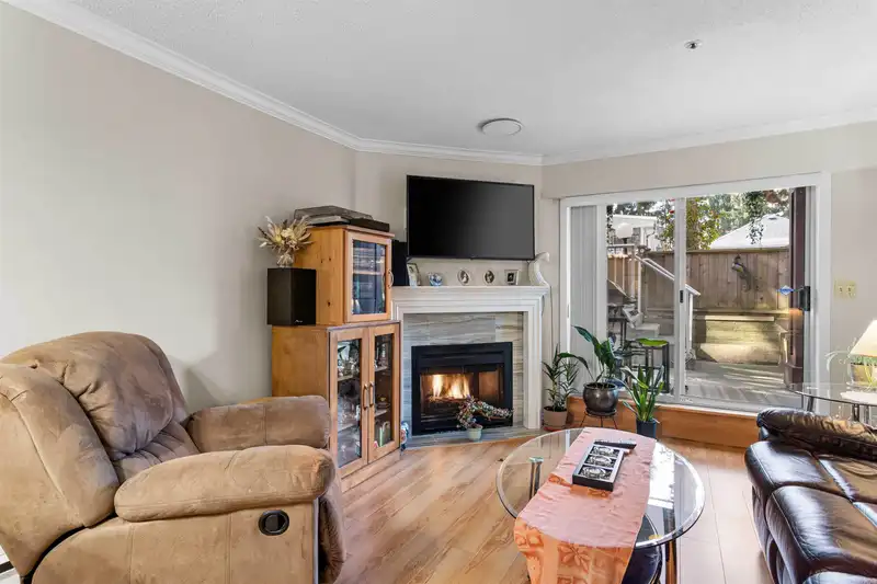 110 3680 RAE AVENUE - photo 3 of 38