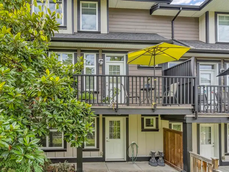62 6350 142 STREET - photo 1 of 1