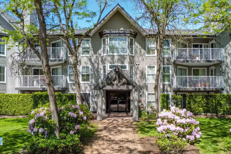 107 15110 108 AVENUE - photo 1 of 12