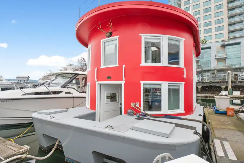 B17 1525 COAL HARBOUR QUAY - photo 1 of 17