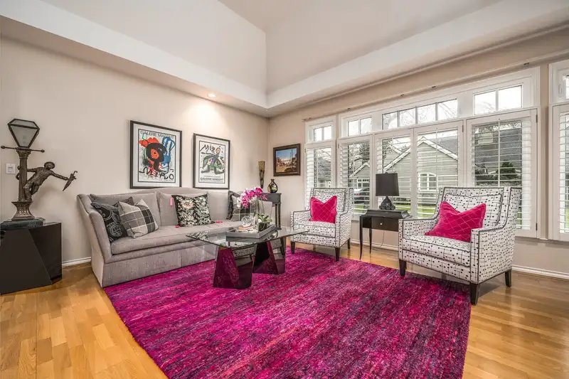 105 6505 3 AVENUE - photo 4 of 35