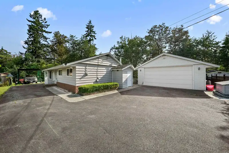 23227 DEWDNEY TRUNK ROAD - photo 1 of 26