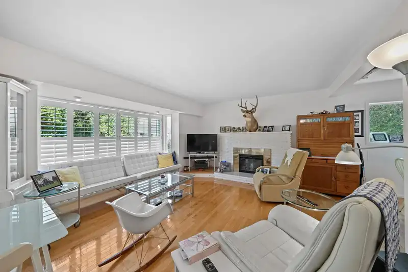 23227 DEWDNEY TRUNK ROAD - photo 2 of 26