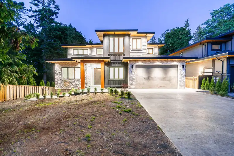 882 ENGLISH BLUFF ROAD - photo 1 of 40