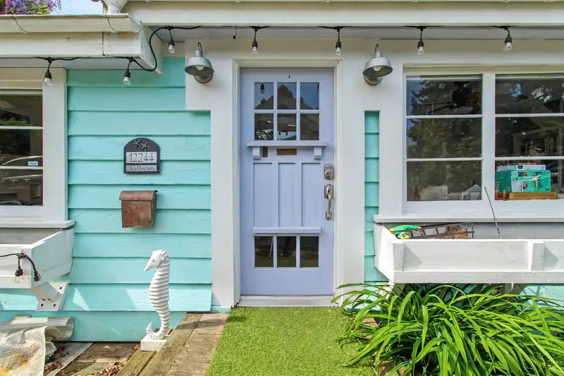 12244 SULLIVAN STREET - photo 4 of 38