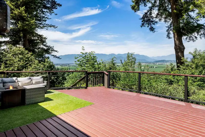 47750 ELK VIEW ROAD - photo 4 of 40