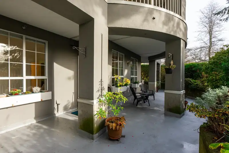 104 5835 HAMPTON PLACE - photo 4 of 40