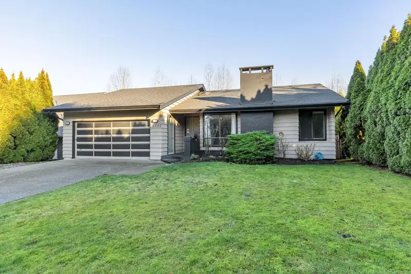 3732 DUNDEE PLACE - photo 3 of 40