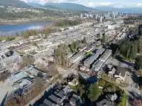 6 2808 ST. GEORGE STREET - thumbnail 37