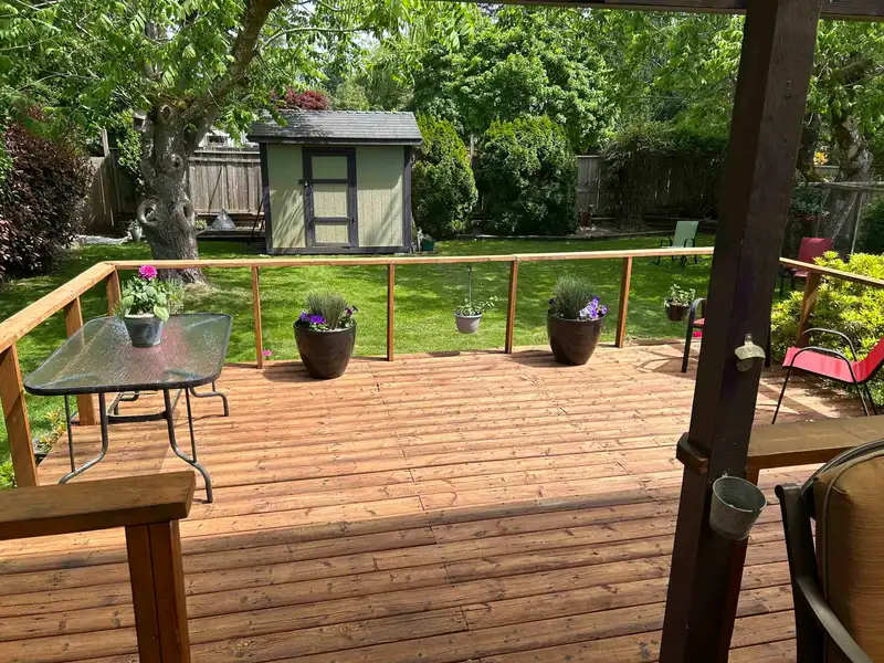 11620 210TH STREET - photo 3 of 19